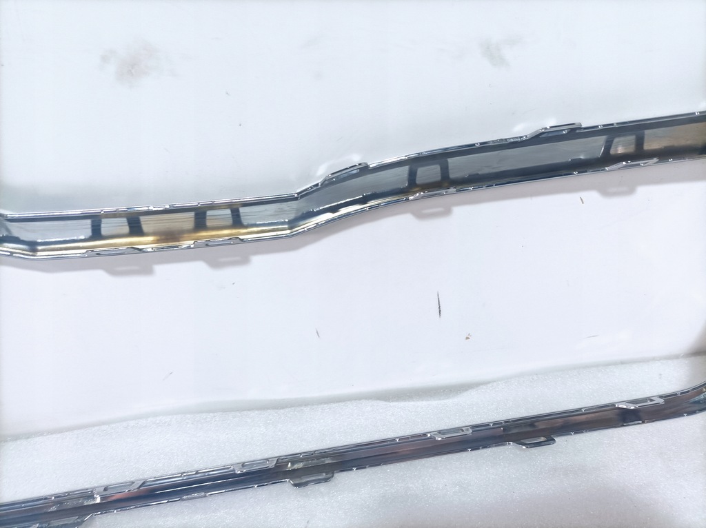 фото №12, Рамка хром решітка решітка skoda octavia iv 5e3853761