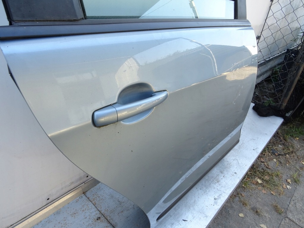 фото №5, Peugeot 5008 дверь правое правый задняя klxd