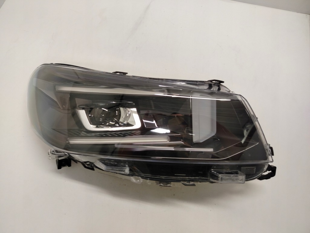 Citroen jumpy 3 рестайлинг  full led фара правый Недорого