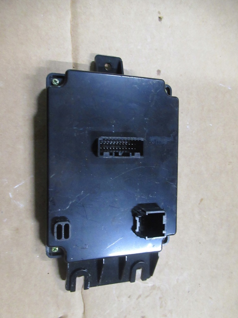 фото №1, Maserati levante модуль блок управления 670100346