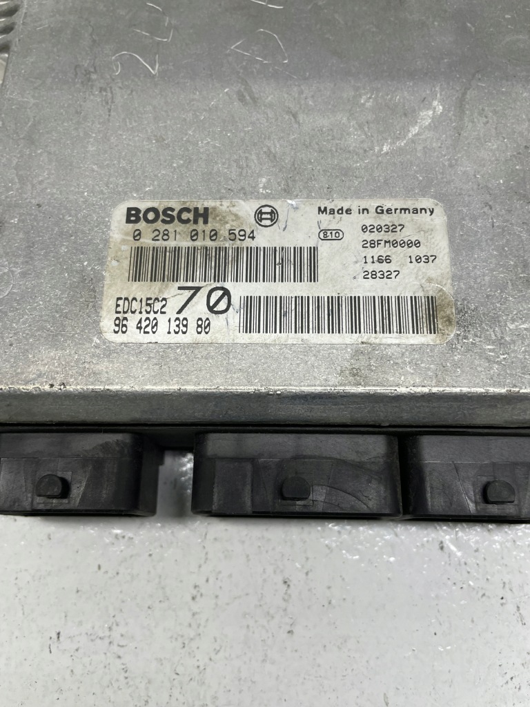 фото №4, Бортовой компьютер двигателя bosch 9642013980 0281010594