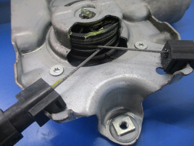 фото №7, Clio iii 3d подъемник стекло перед правый 2pin