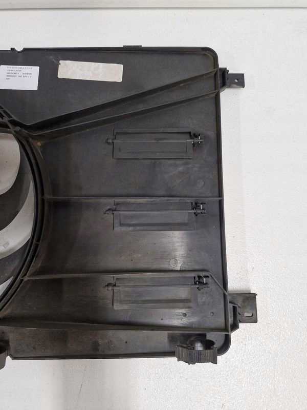 Volvo v40 2 2 1.6 d вентилятор радиатора 31319165 940009301 Киев