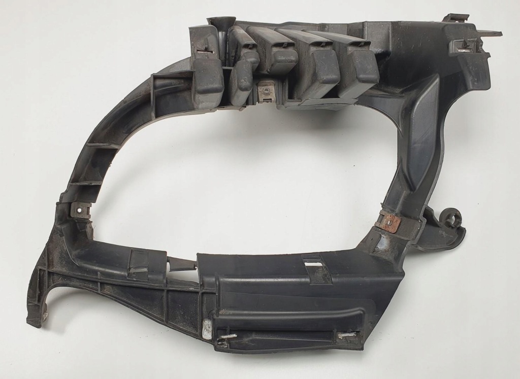 фото №1, Кронштейн противотуманной фары левая mercedes w169 1698850765