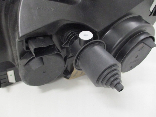 фото №7, Duster 10-13 лампа передняя правая оригинал nowa