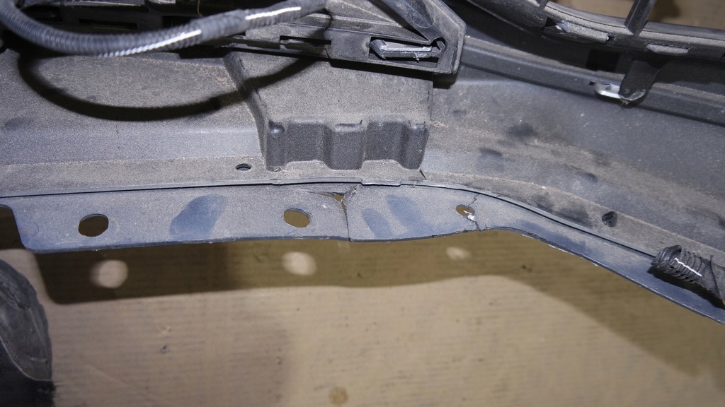 фото №11, Бампер передній перед maserati levante