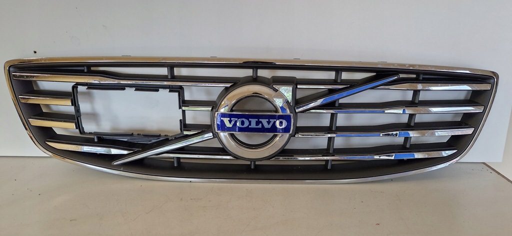 фото №1, Volvo v70, s80, lift решётка радиатора решётка радиатора pod радар