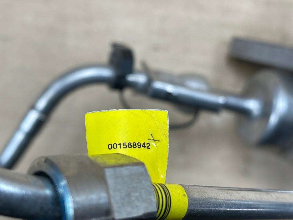 O2 cadillac escalade iv 2014 - 6.2 насос пального упорскування hpfp 12680255 Оригінал