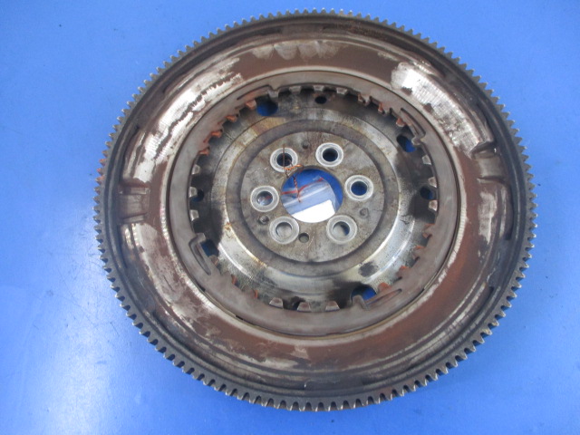 фото №1, Vw golf 6 vi 1.4tsi dsg колесо маховик