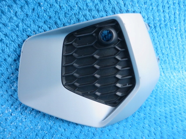 фото №2, Audi a3 8y0 рамка решітка решітка радіатора ліва 2019-