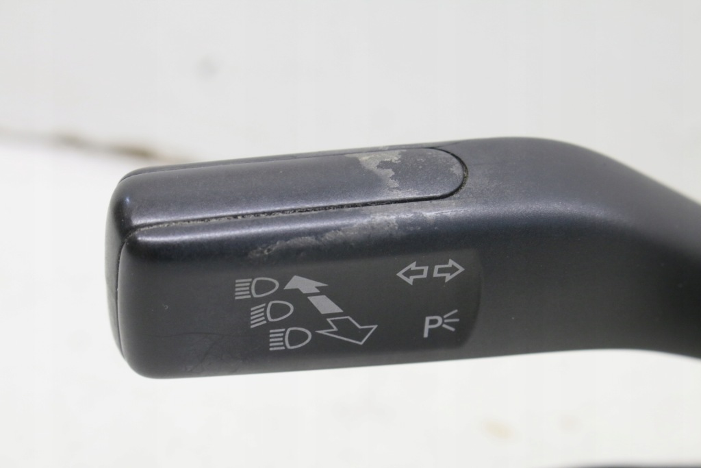 фото №3, Перемикач стрічка passat b6