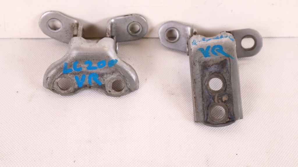 фото №1, Toyota land cruiser 200 петли дверь правых перед