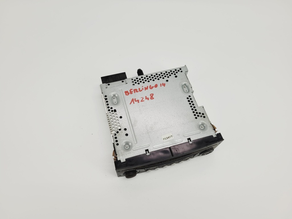 Радио радиопроигрыватель заводской citroen berlingo iii 96775574xt, #14248 Цена