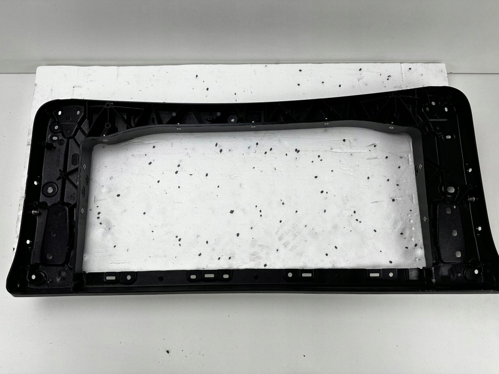 Tesla model x 15- дверь каркас рама правая задняя Оригинал