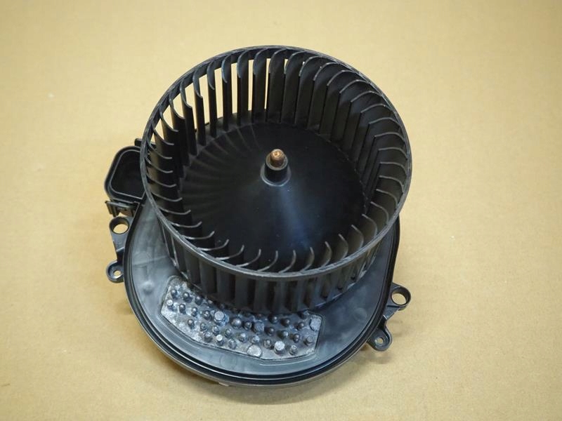 фото №1, Вентилятор вентилятор отопителя bmw f31