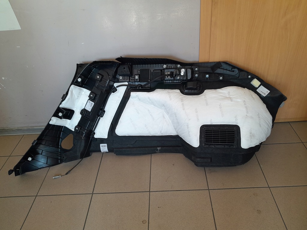 фото №12, Kia proceed iii 2018- обшивка оббивка багажника