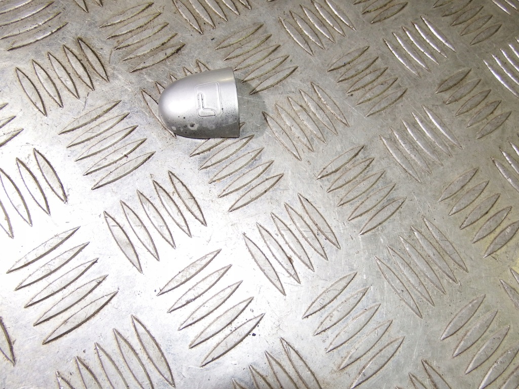 фото №2, Заглушка ручка левый перед clio modus megane ii scenic laguna iii espace iv