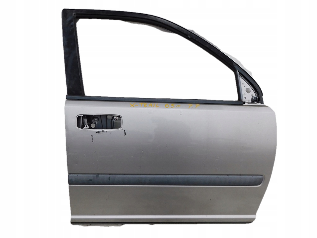 фото №1, Nissan x-trail t30 2005r дверь правый перед