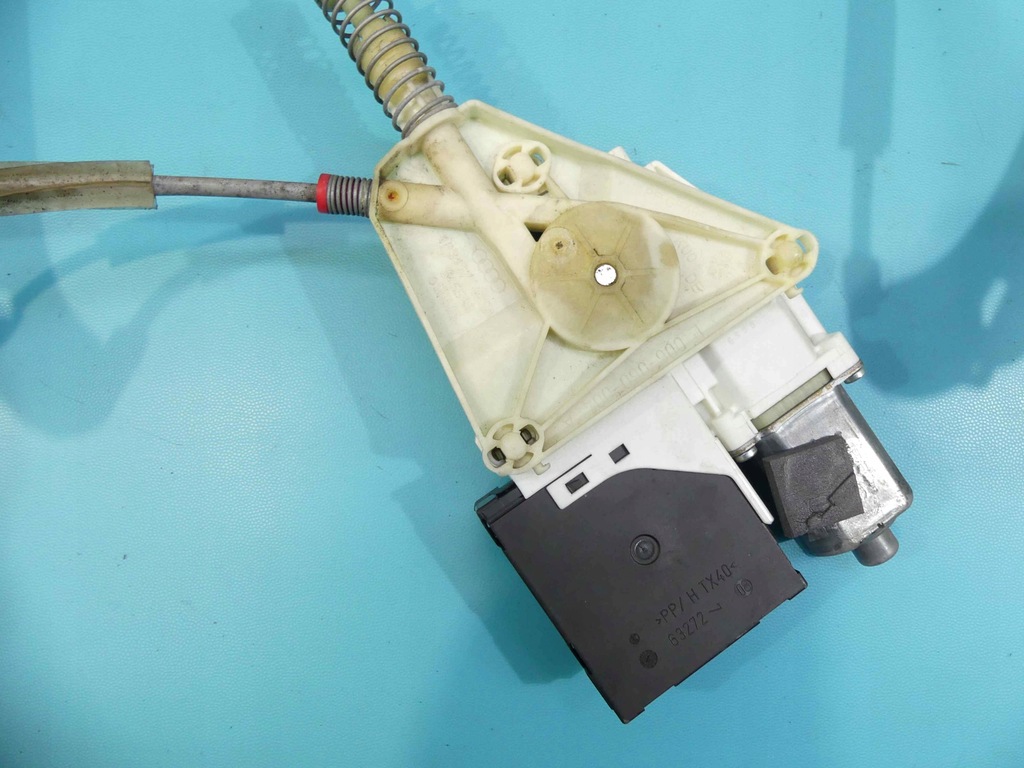 фото №8, Підйомник перед правий audi a3 8p 8p0959802h