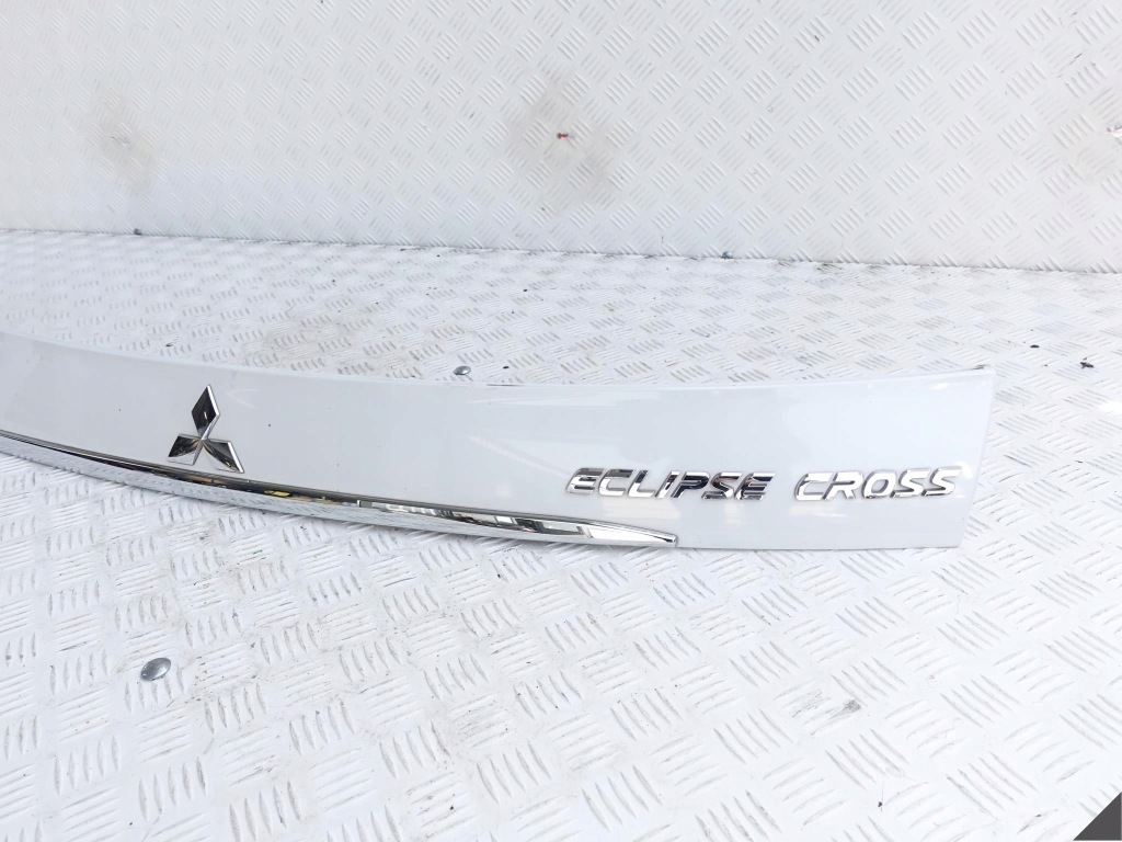 фото №3, Mitsubishi eclipse cross 18- молдинг накладка задня