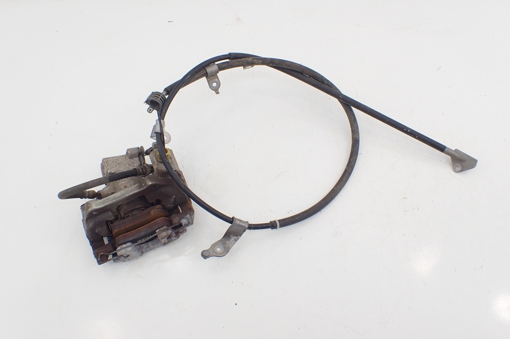 фото №8, Суппорт тормоза задняя правый трос toyota yaris iii lift 2017-2020 1.5 hybrid