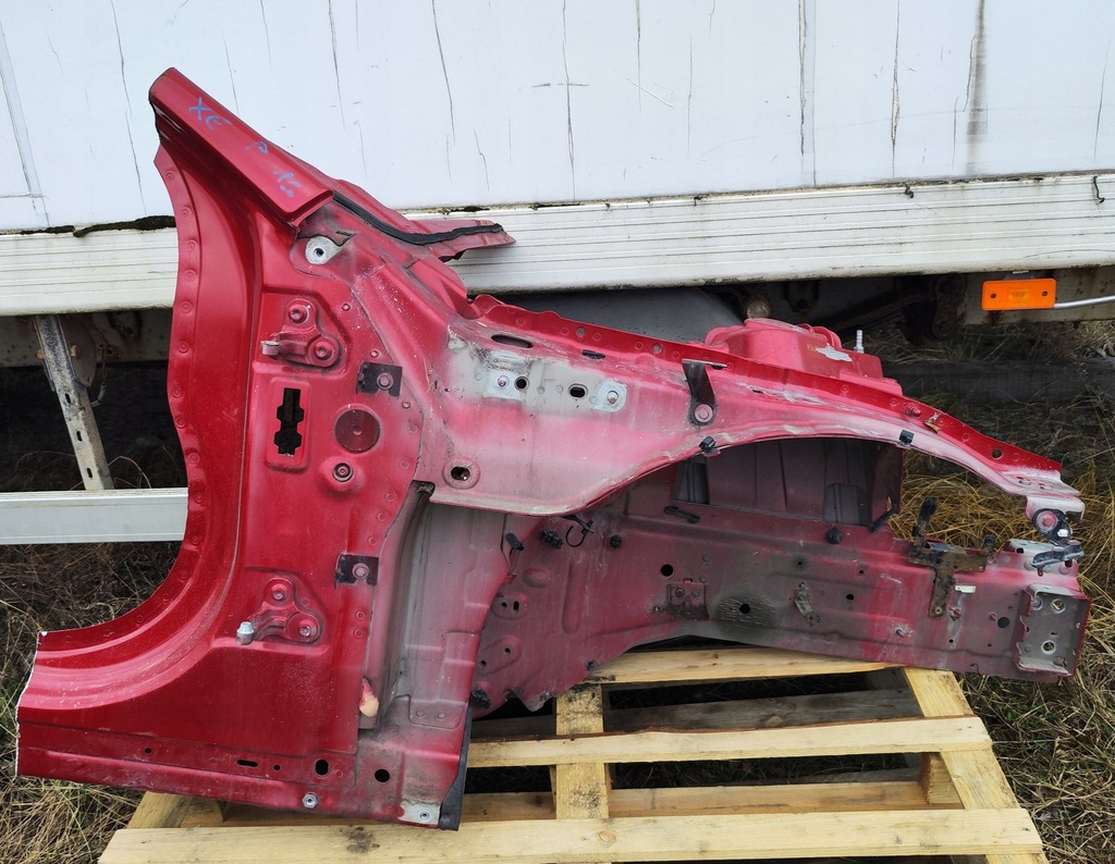 фото №1, Четверть перед передняя правая jaguar xe x760 2017