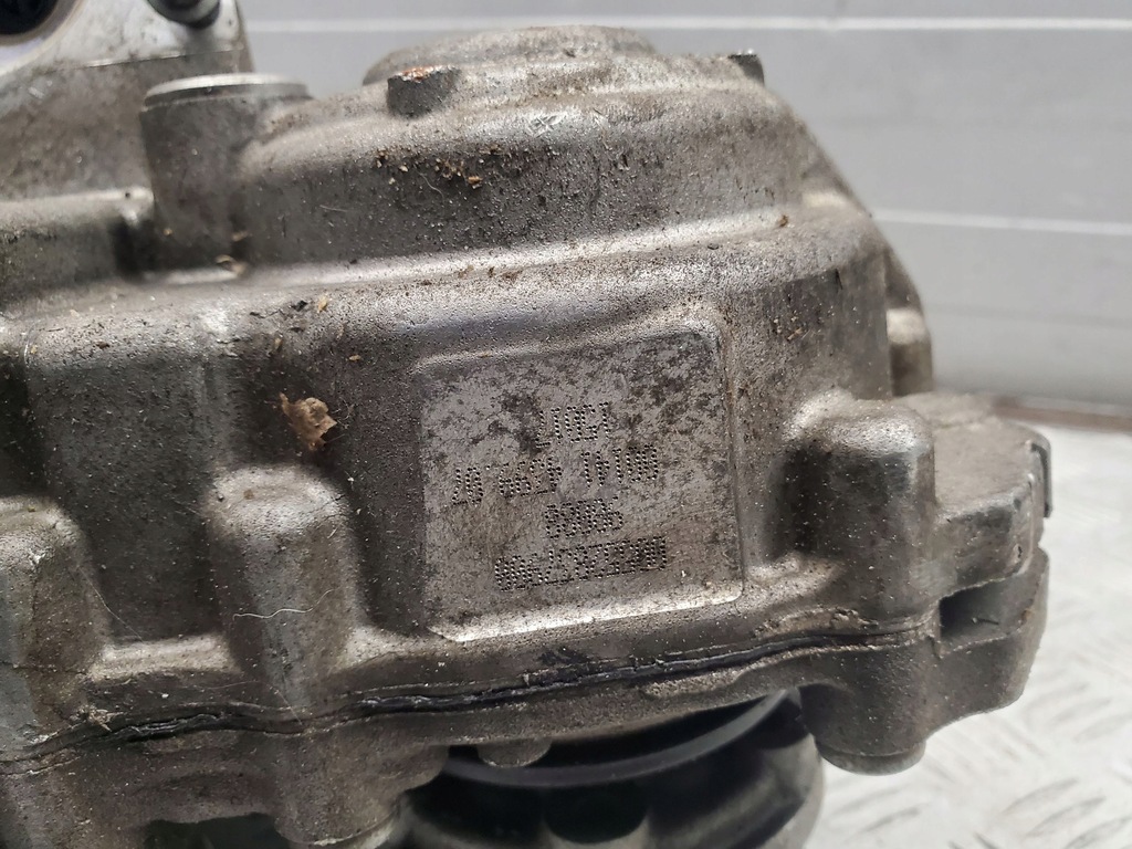 фото №8, Alfa romeo stelvio 00552837900 редукторы