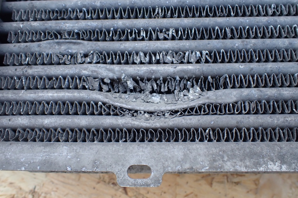 Купить Mercedes sprinter 1 w903 96-06 радиатор интеркулер 2.2cdi 2.7cdi 2.9tdi