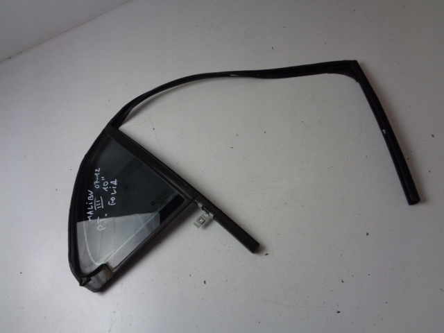 фото №1, Стекло стекло дверь правый задняя chevrolet malibu iii 2010 rok