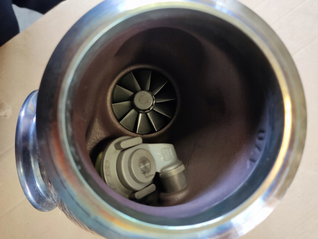 фото №8, Турбонагнетатель mercedes s w222 63 amg a1770909400