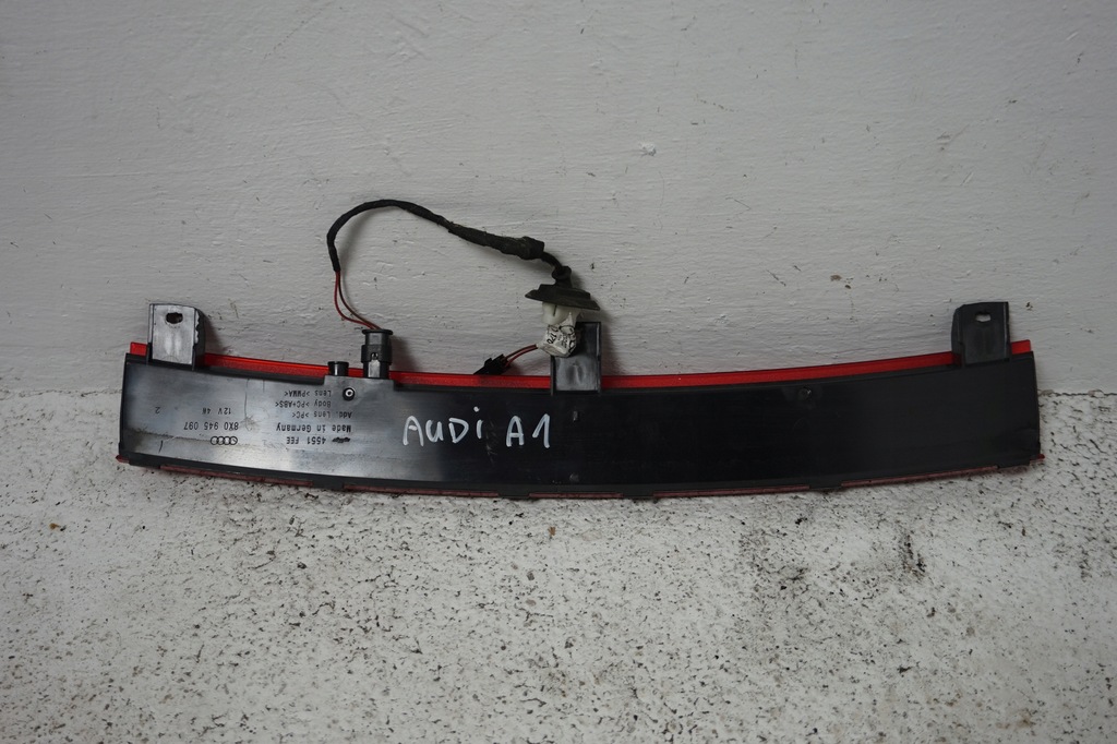 фото №4, Audi a1 2011- світло лампа стоп 8x0945097