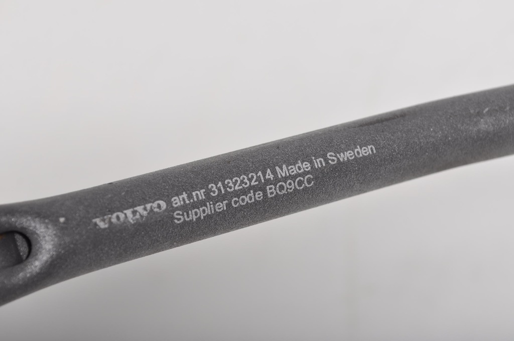 фото №9, Volvo s60 ii v60 распорка чашка 31323214