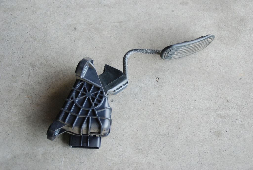 фото №3, Педаль газу 78120-48070 lexus rx400 07 hybrid