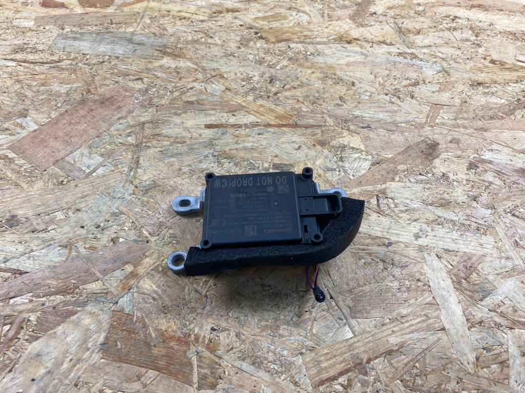 фото №4, Датчик радар датчик distronic nissan leaf ii 28438-6wk2c 2017-