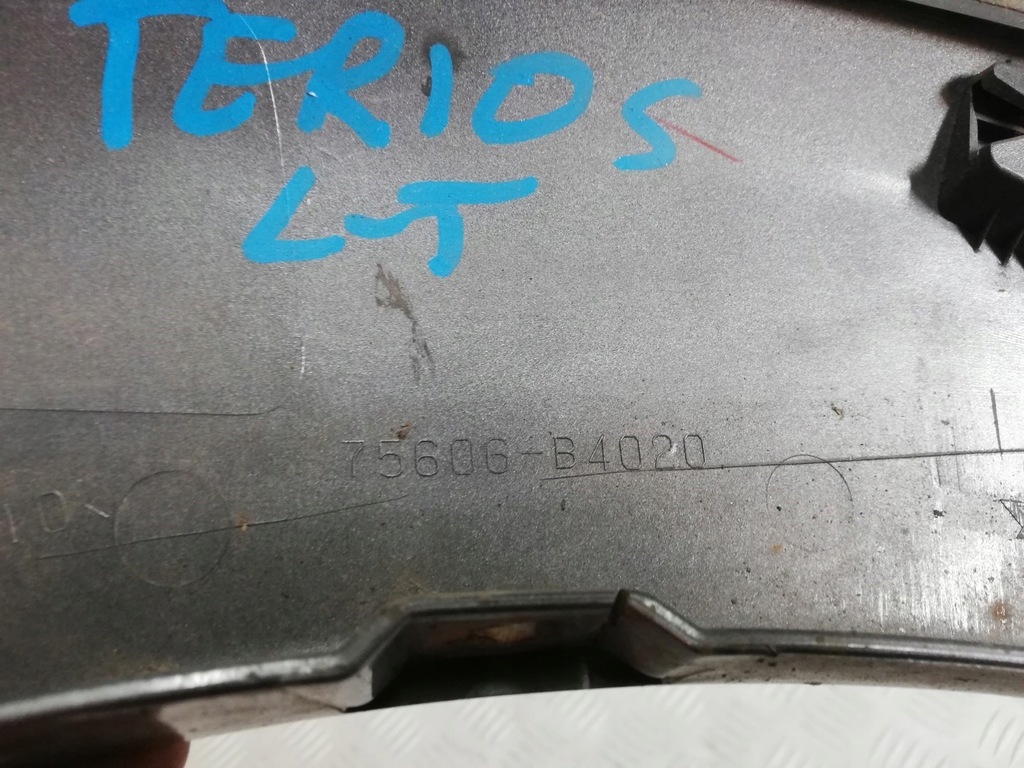 фото №13, Daihatsu terios ii молдинг крыла левая задняя