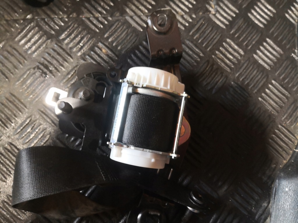 фото №1, Bmw f07 5 gt pas безопасности левый задняя