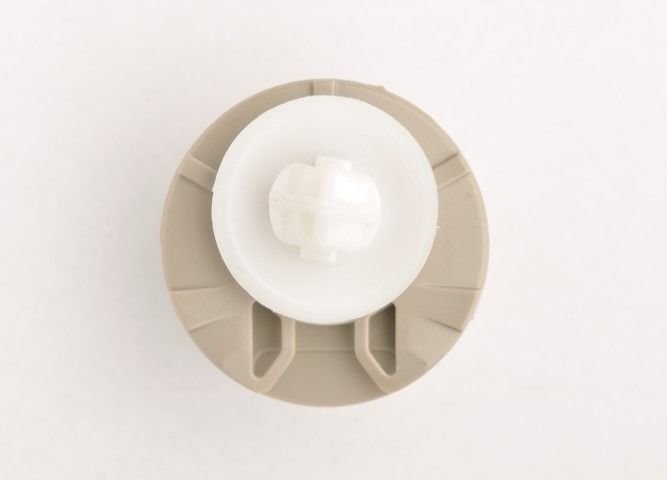 фото №6, Клипса обивка дверь обшивки vw golf iii vento