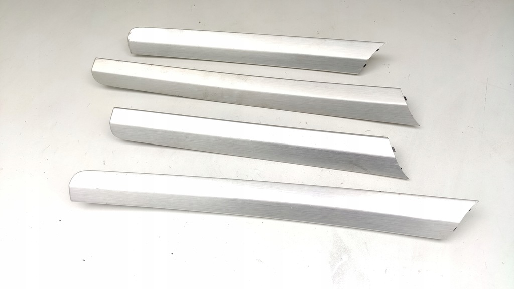 фото №1, Audi q7 4l декоры накладки дверь s-line 1ink комплект