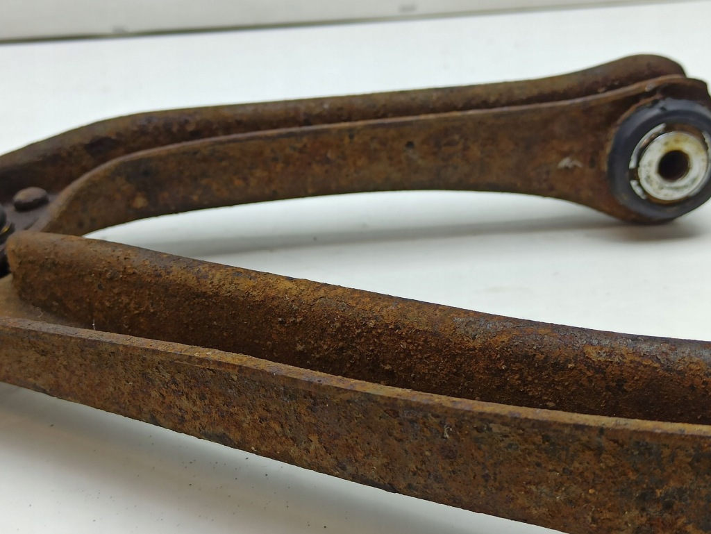 фото №8, Важіль передній нижній ліва сторона mercedes-benz compakt w115