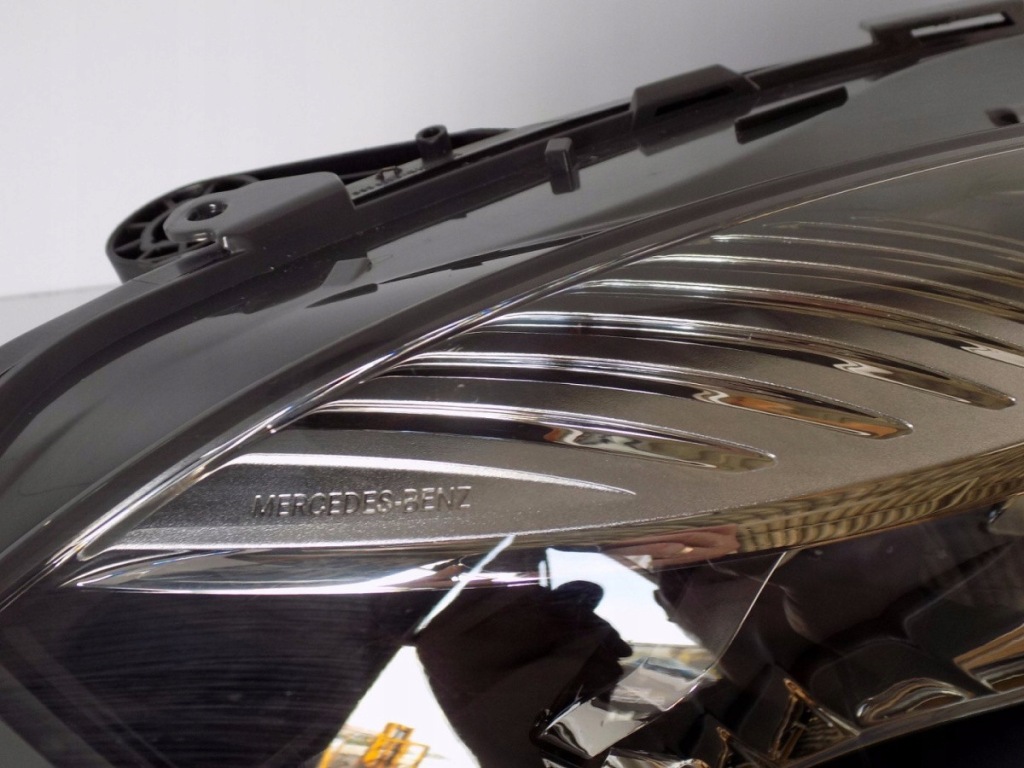 Mercedes e klasa w212 lci фара led r - 5704 Оригинал