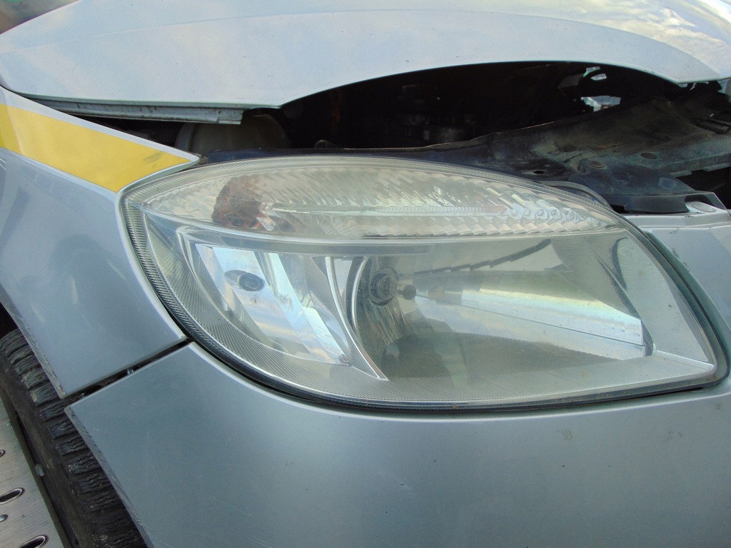 фото №1, Лампа правая europa перед skoda roomster