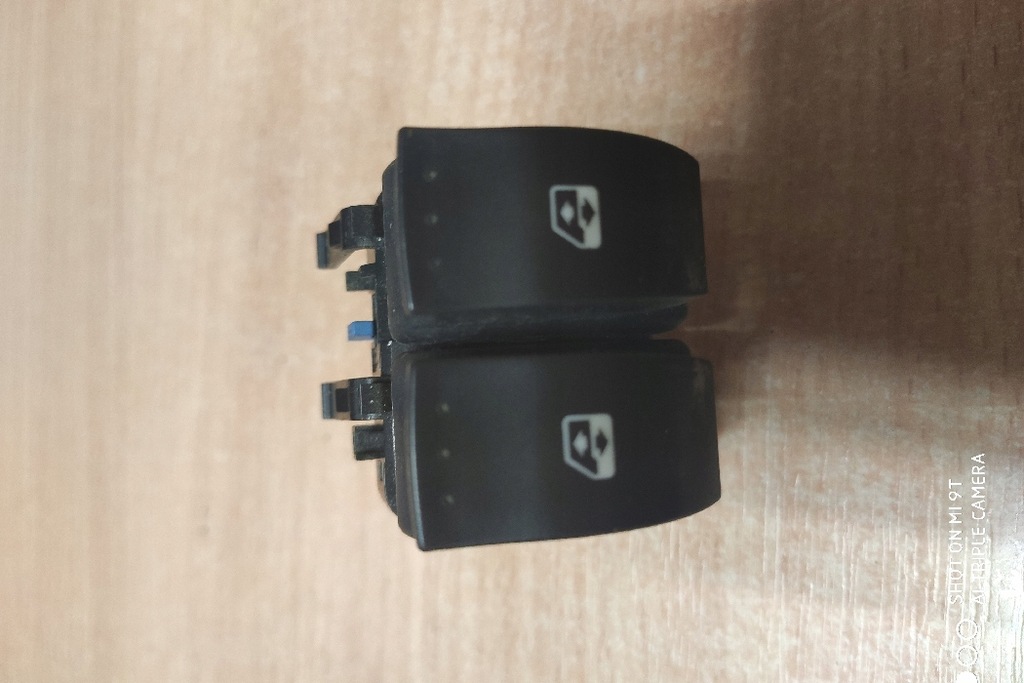 фото №1, Кнопка керування вікон лівих передніх двері renault