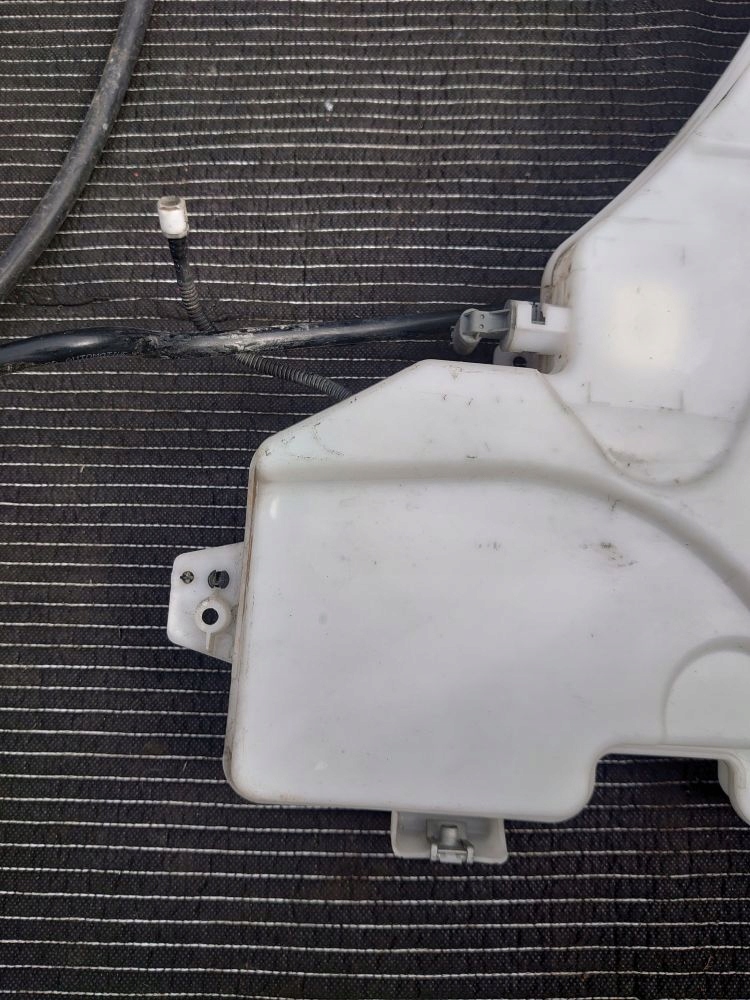 фото №5, Бак омивача bmw x5 e70