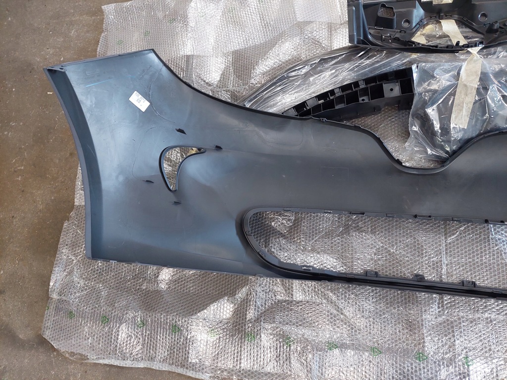 фото №10, Бампер перед передний решётка радиатора балка renault zoe 12- 620102855r
