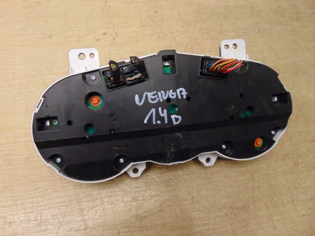 фото №5, Счетчик приборная панель kia venga 1.4 crdi 94004-1p430 europ