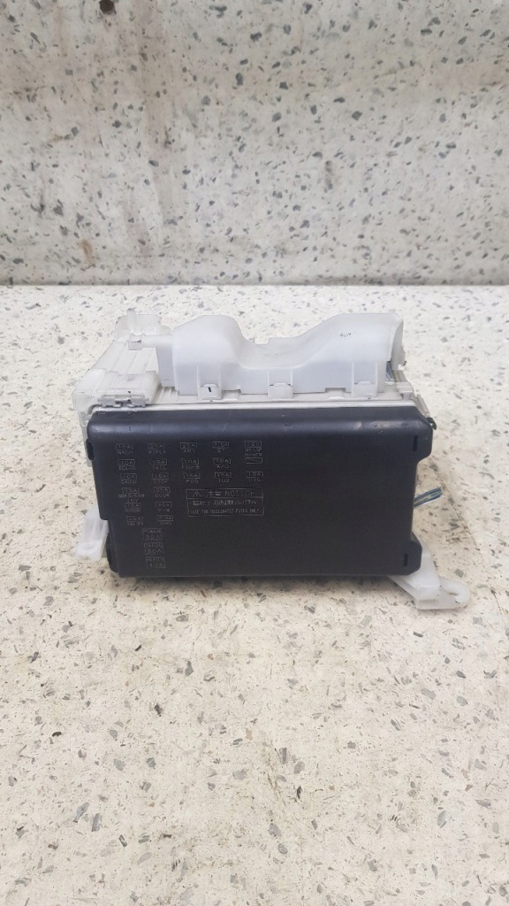 фото №1, Коробка предохранителей toyota corolla e12 1.6 16v