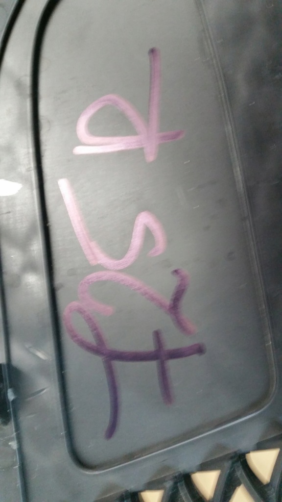 фото №7, Mercedes a-klasa w177- решётка средняя бампера