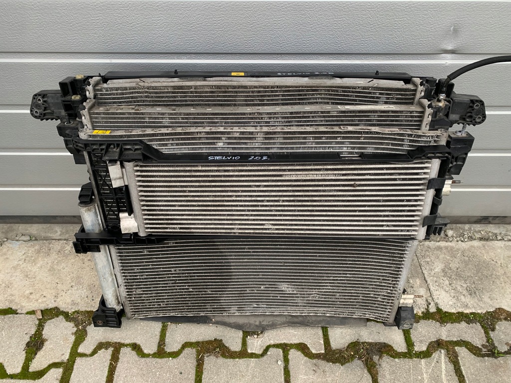 фото №1, Alfa romeo stelvio giulia 2.0 b радиатор комплект