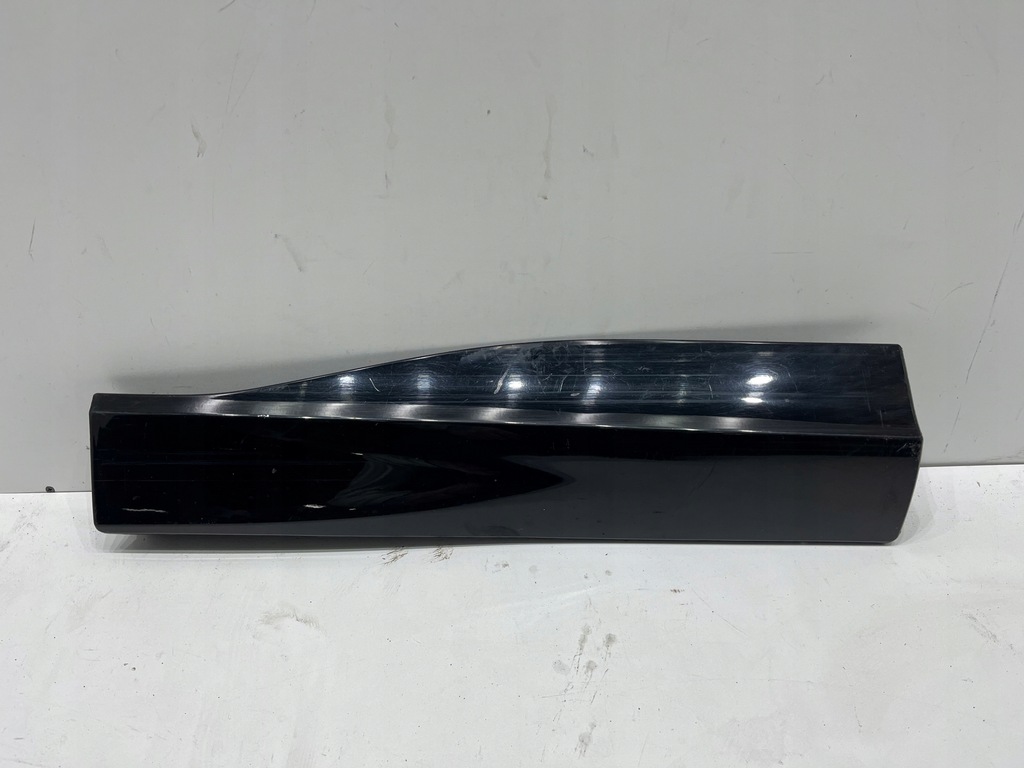 фото №1, Ford mustang mach-e молдинг дверь задняя задняя правая lj8b-r25334-baw