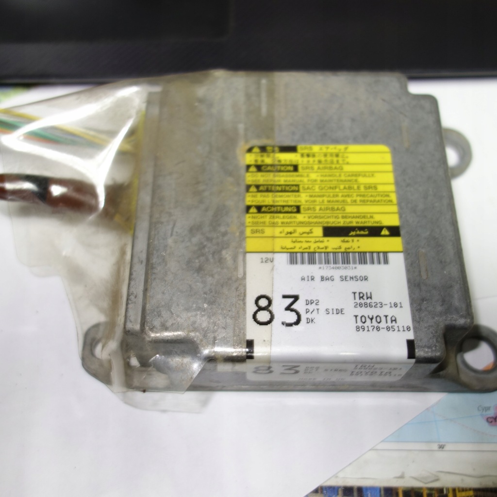 фото №1, Toyota avensis t25 датчик подушка безопасности 89170-05110